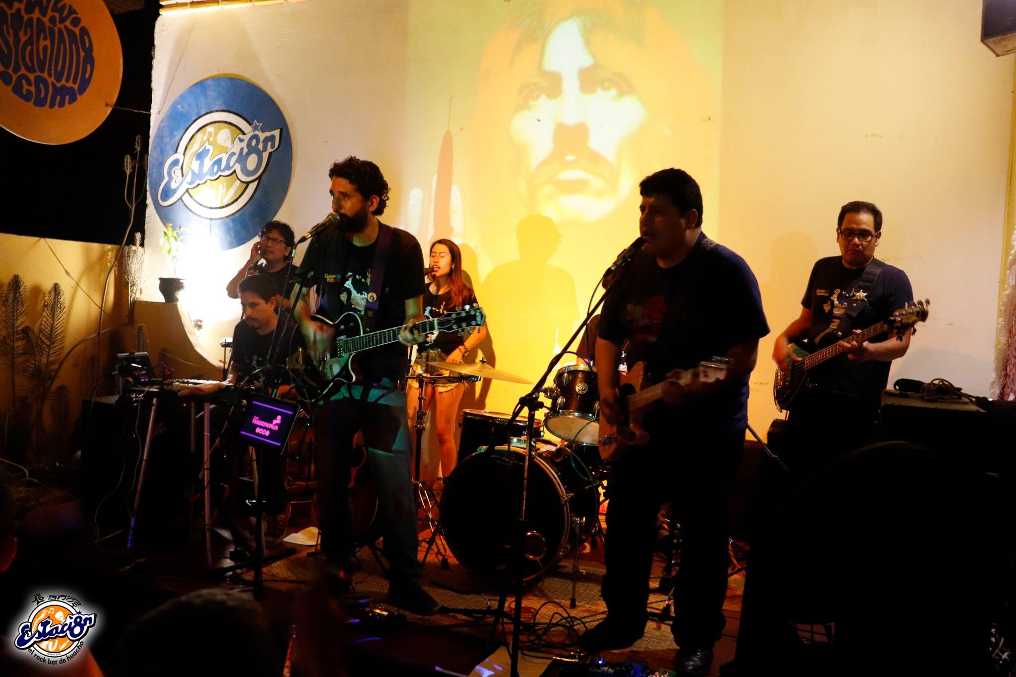 Los Harrisongs en Huacho