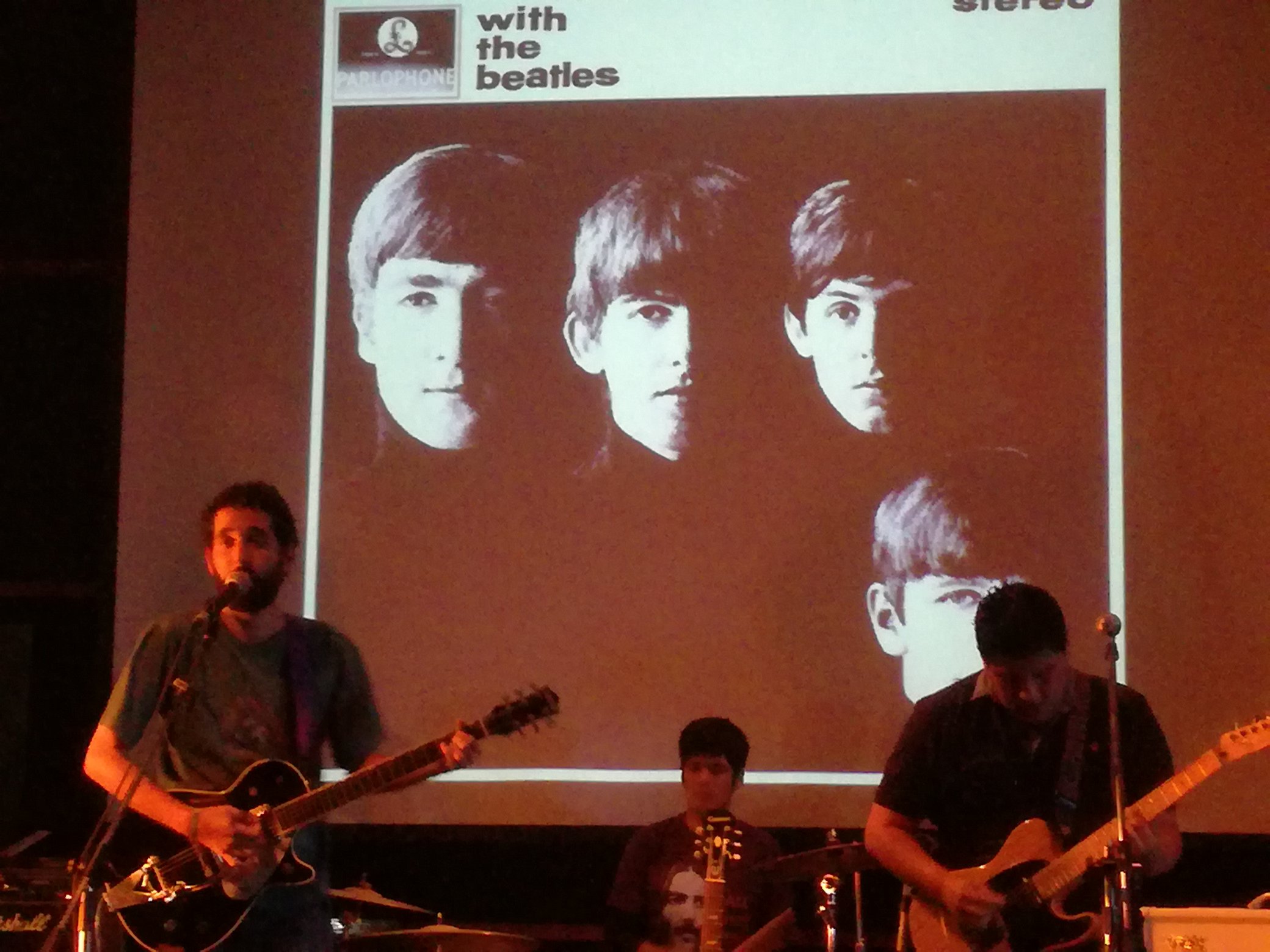 Una Noche Para Recordar a George Harrison